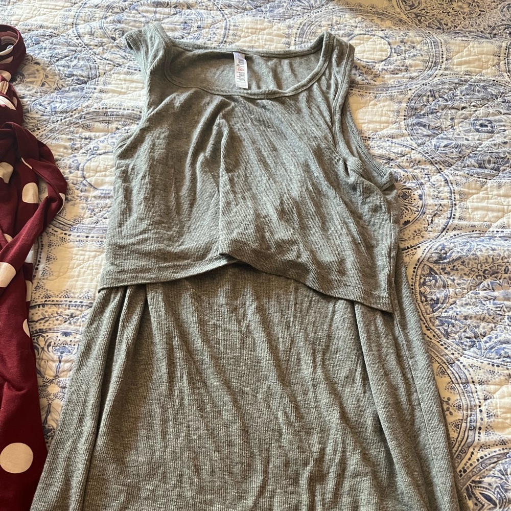Latched mama tank